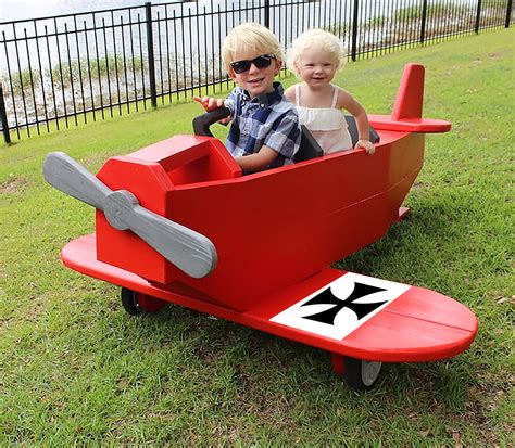 Play airplane. Things To Know About Play airplane. 